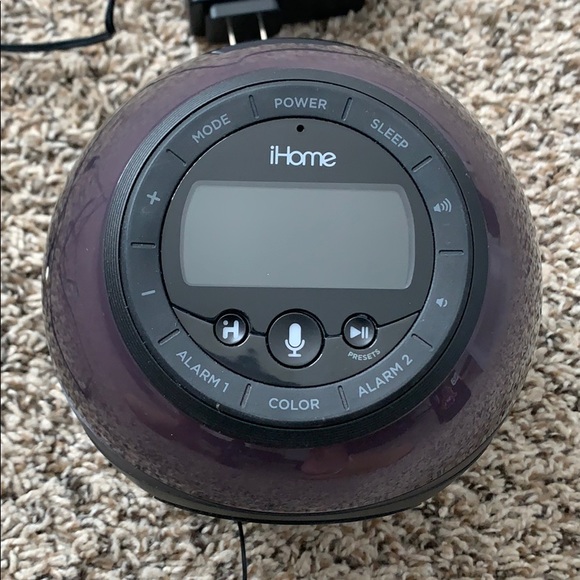 IHome alarm clock - Picture 2 of 4